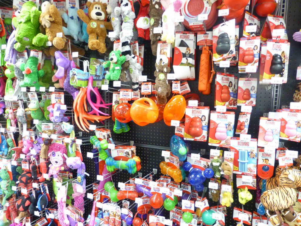 A wall of toys at Hollywood Feed. Photo by Carol Toler.
