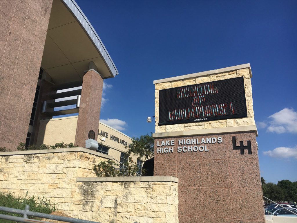 Lake Highlands High School. (Photo by Emily Charrier)