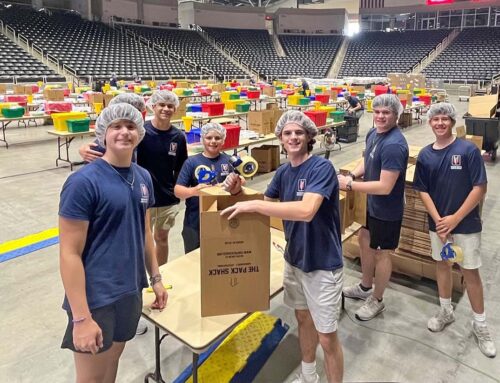 LH volunteers pack meals for needy on 9/11