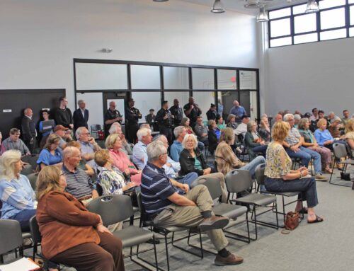 Town hall grows heated over question of saving or selling City Hall