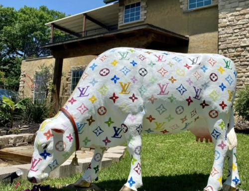 Moouis Vuitton is a life-sized cow purse sculpture from former LHHS student Preston Pannek